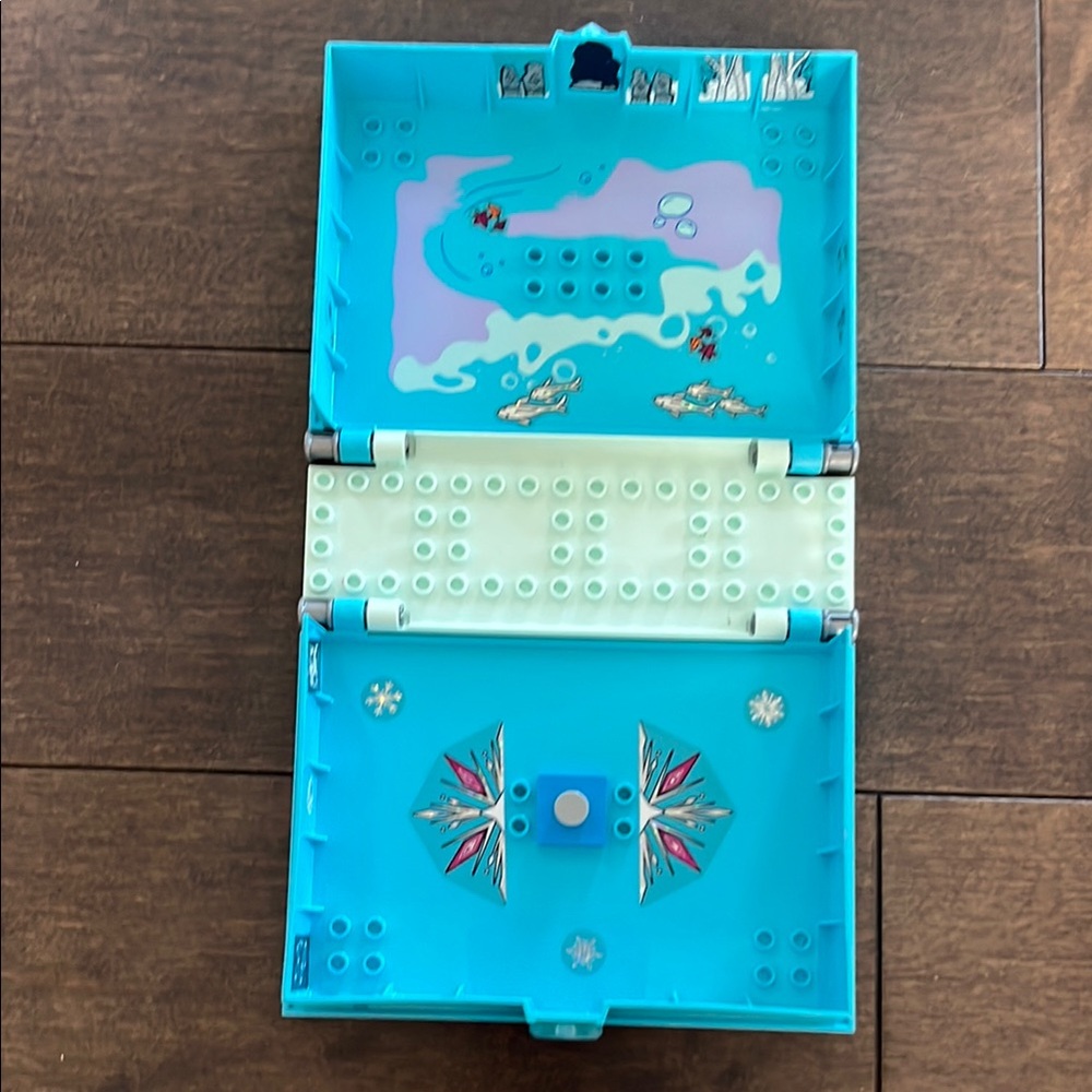 LEGO Mint and Teal Storage And Play Frozen Box